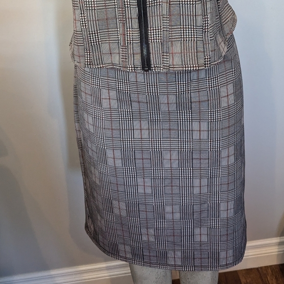 Torrid At The Knee Double Knit plaid jacquard Pencil Skirt Size 2x NWT - Picture 4 of 9